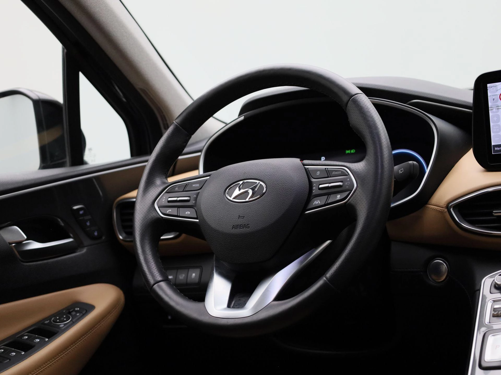 Hyundai Santa Fe 1.6 T-GDi Plug-in Hybrid 4x4 Shine Aut.