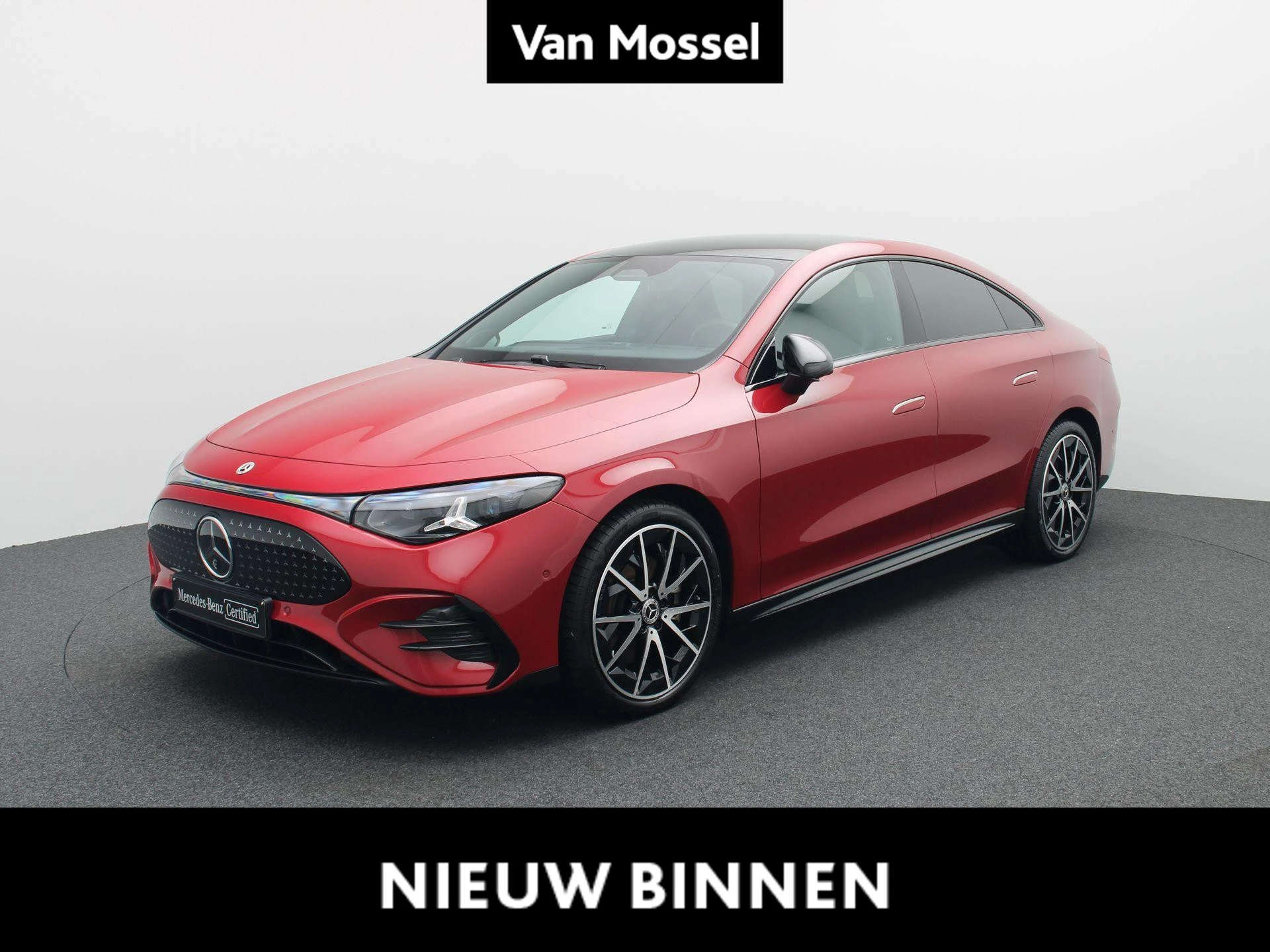 Mercedes-Benz-CLA-image-0