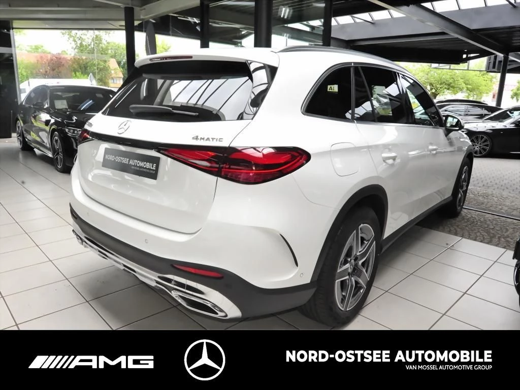 Mercedes-Benz GLC 300 d AMG 4M AHK DISTRONIC MBUX TOTWINKEL AMG Line