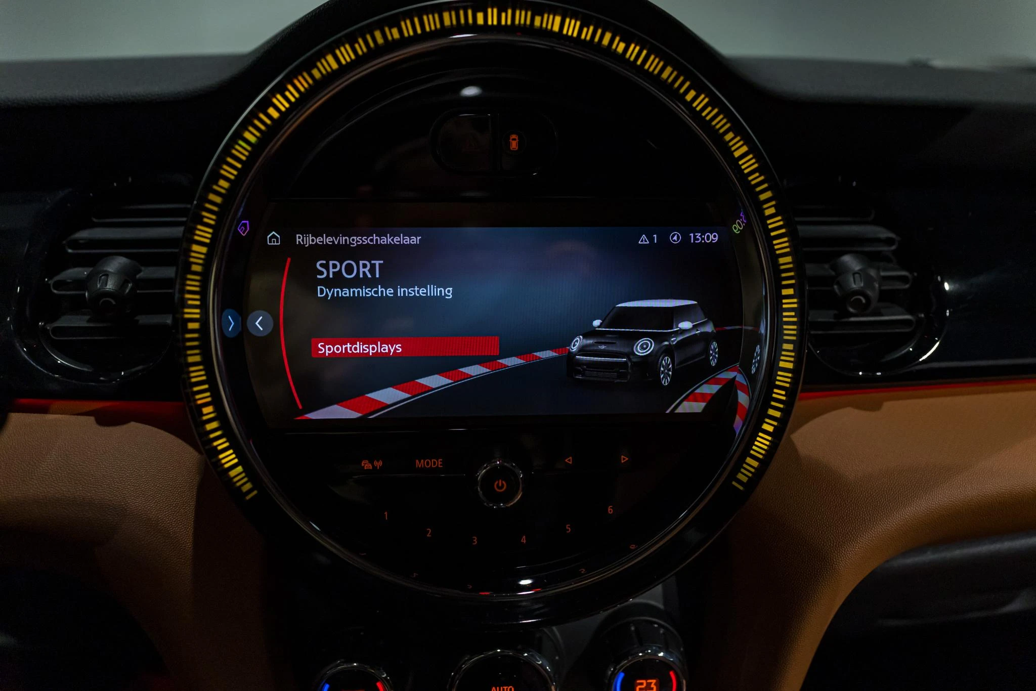 MINI-Cooper-image-14