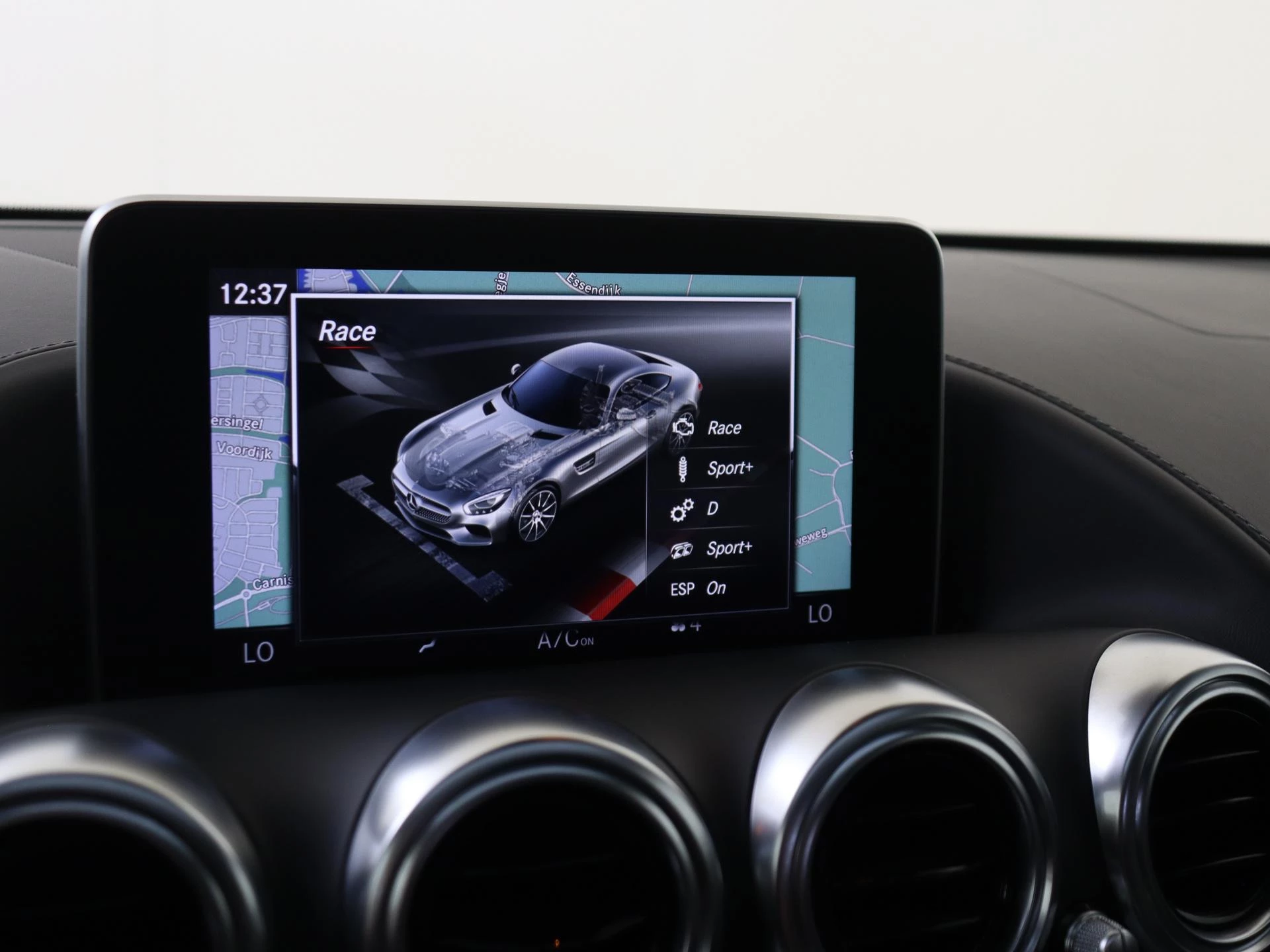 Mercedes-AMG-GT-image-20