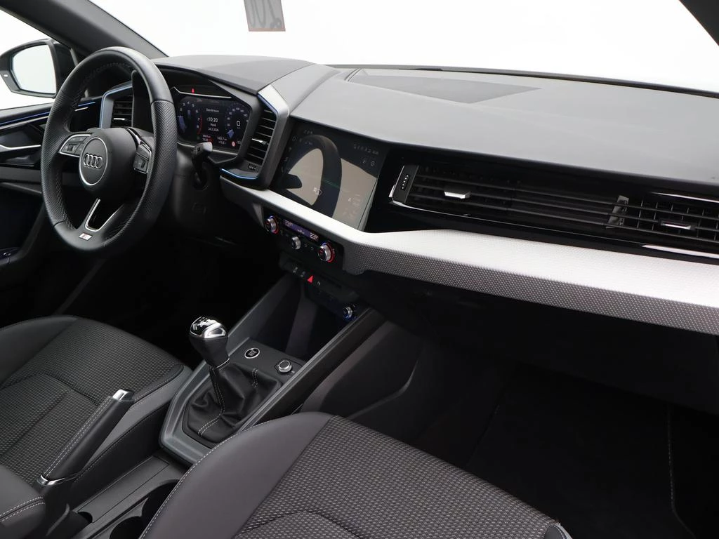 Audi A1 Sportback Audi A1 Sportback S line 25TFSI 95PK *VIRTUAL COCKPIT*SPORTZETELS*NAVI*PDC**LANE ASSIST*SFEERVERLICHTING*...*