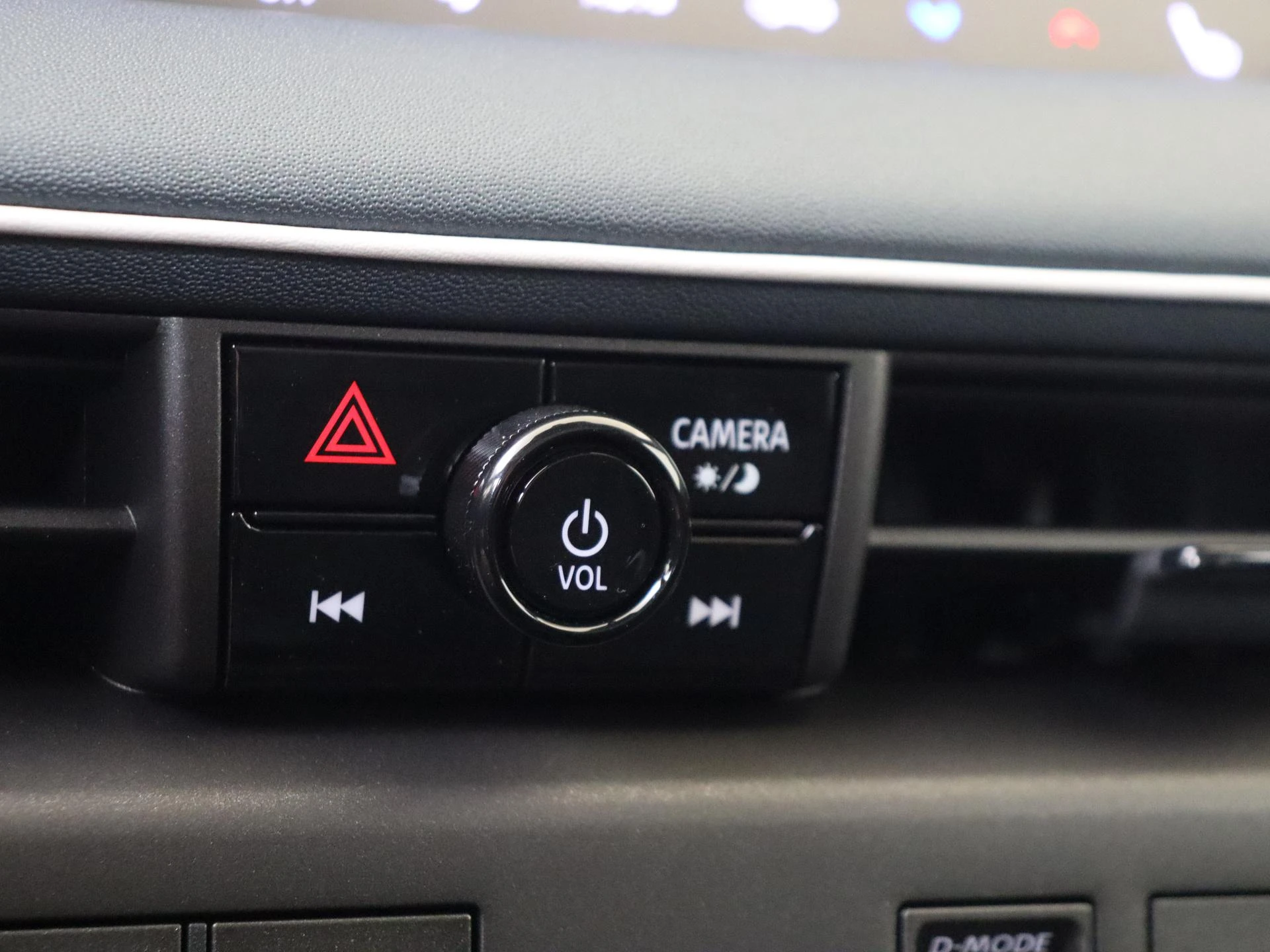Nissan-Leaf-image-21