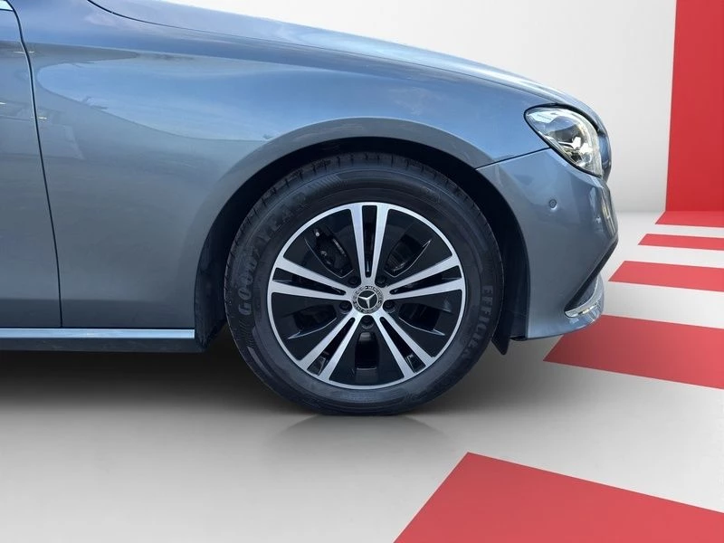Mercedes-Benz E-Klasse 220 T d AVANTGARDE KAM PANO SHZ STANDHZG MBUX AVANTGARDE
