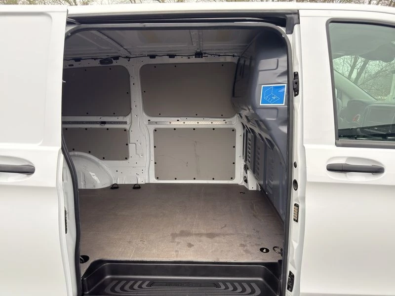 Mercedes-Benz Vito 116 EXTRALANG NEUES MODELL AHK NAVI KAMERA