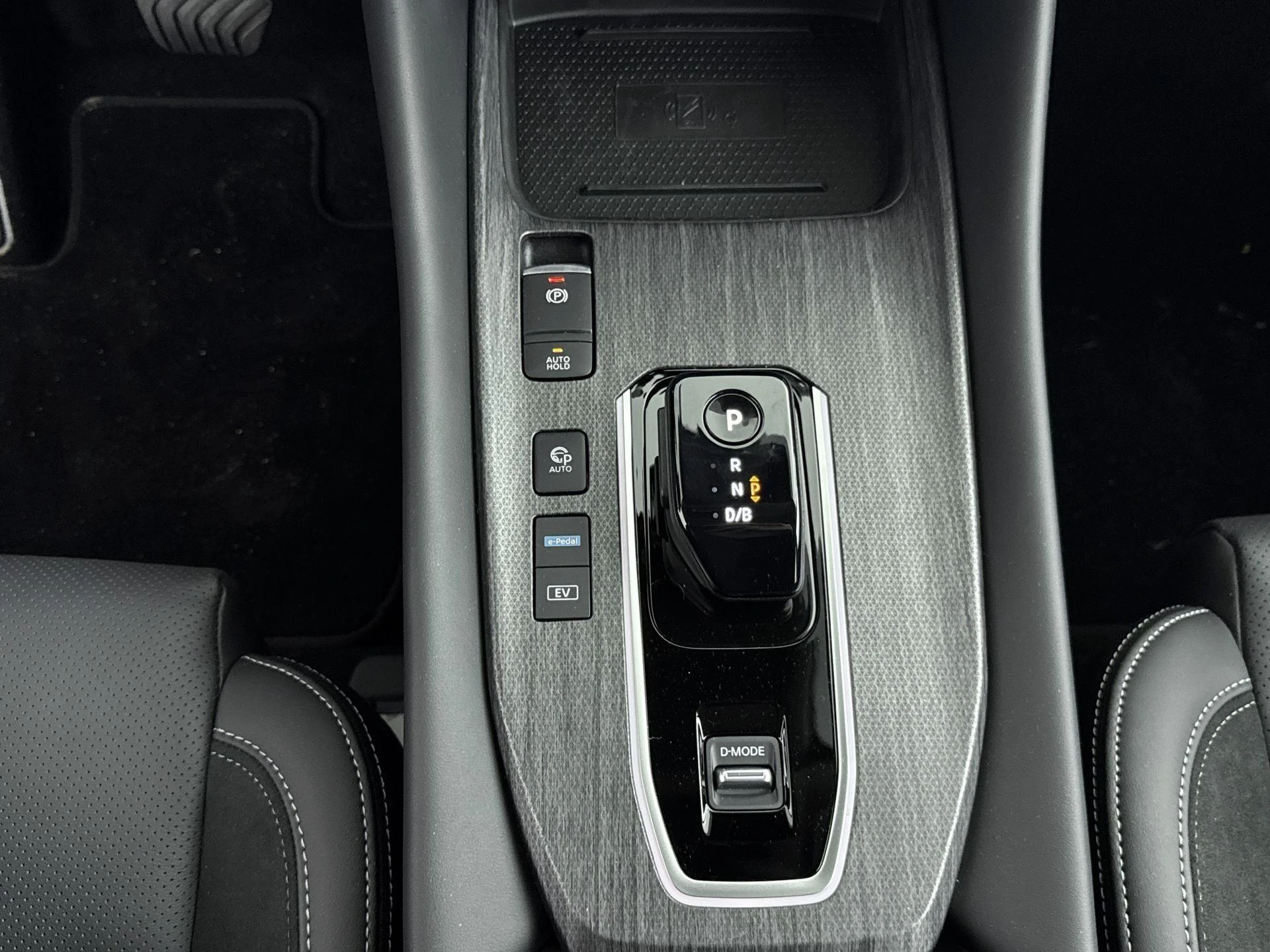 Nissan-QASHQAI-image-12