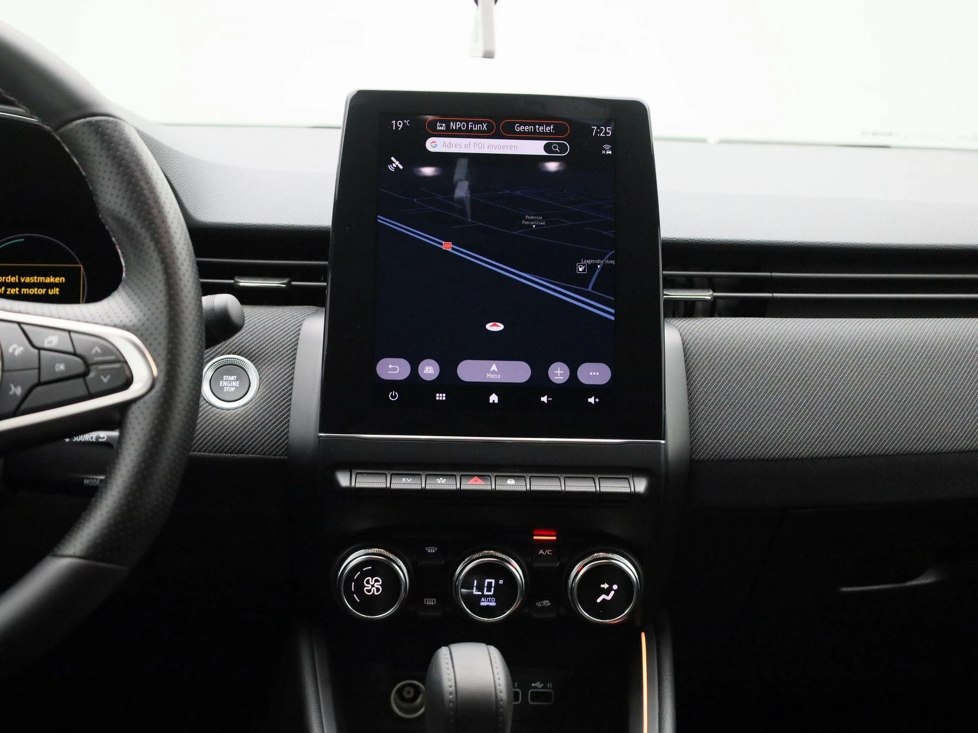 Renault-Clio-image-8