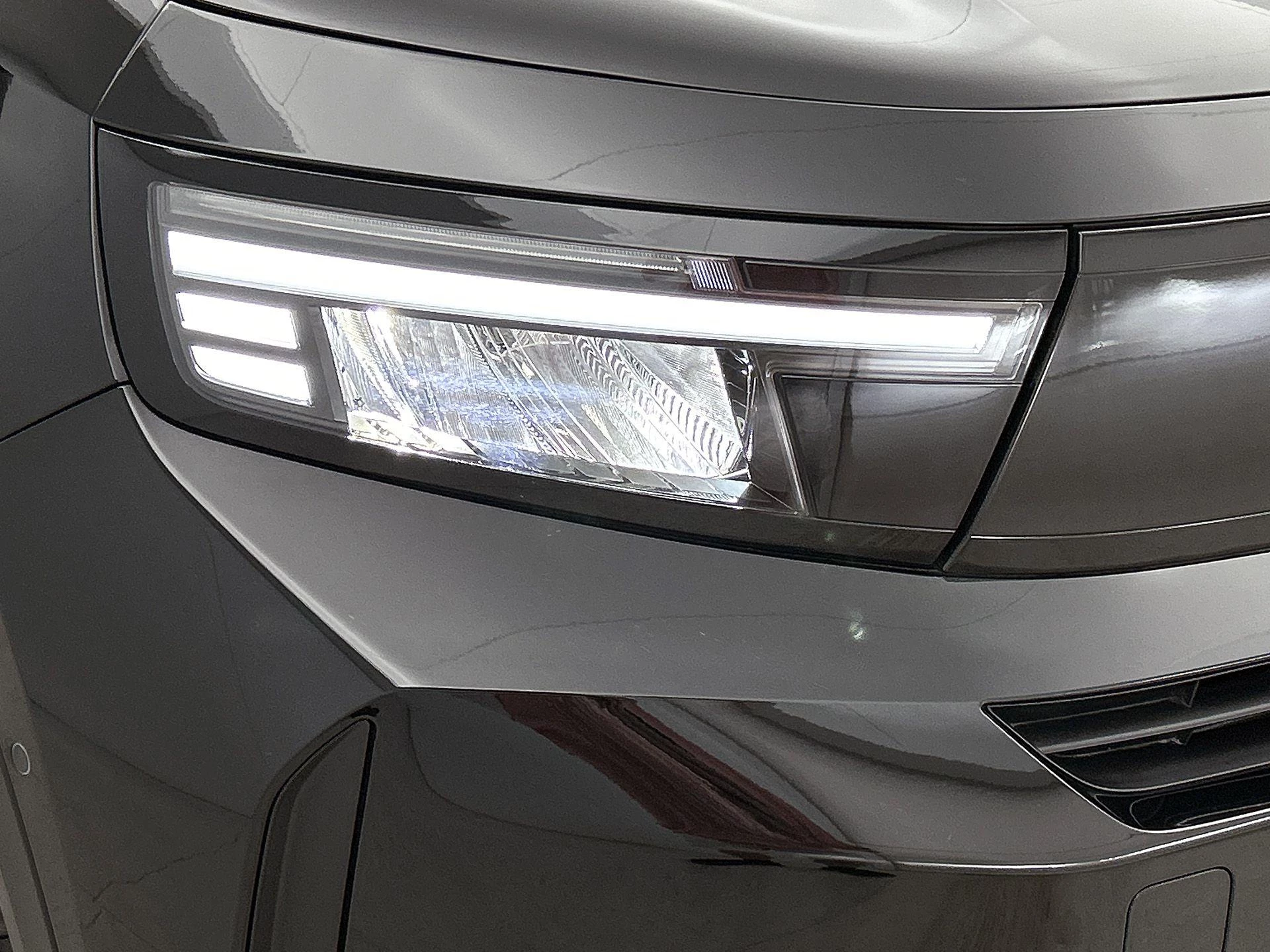 Opel-Frontera-image-25