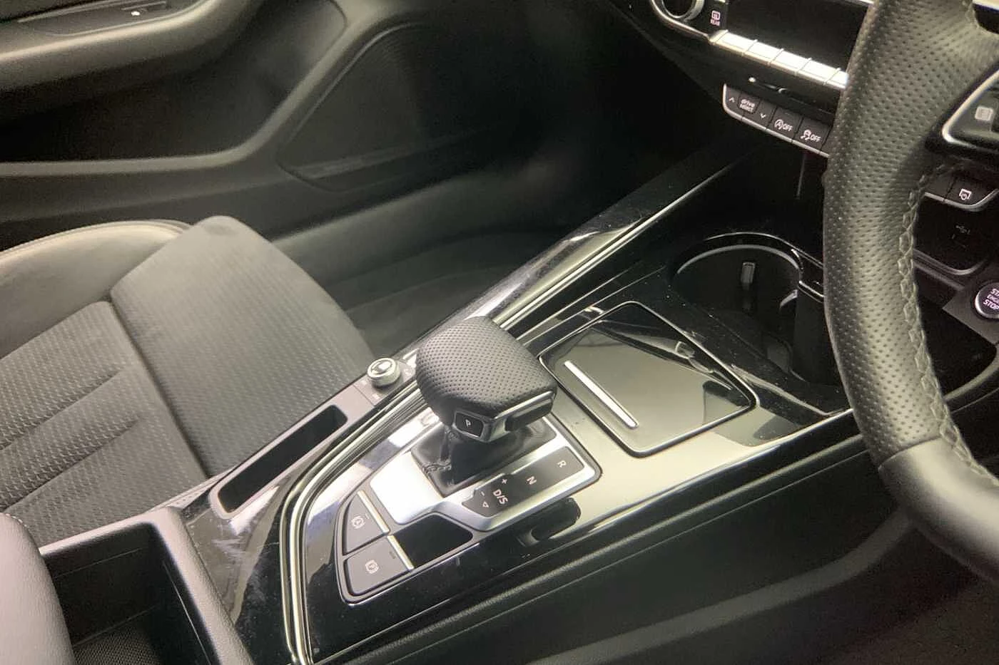 Audi-A4-image-7