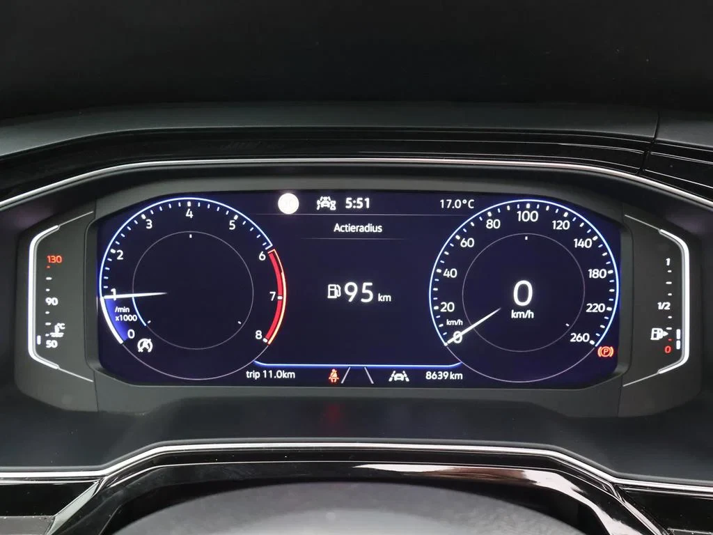 Volkswagen-Taigo-image-18
