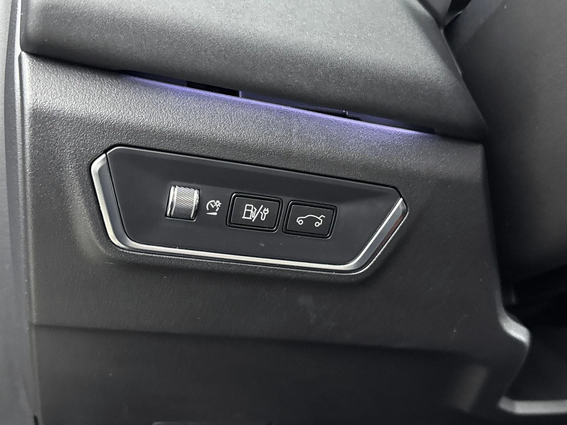 Lynk & Co-01-image-13