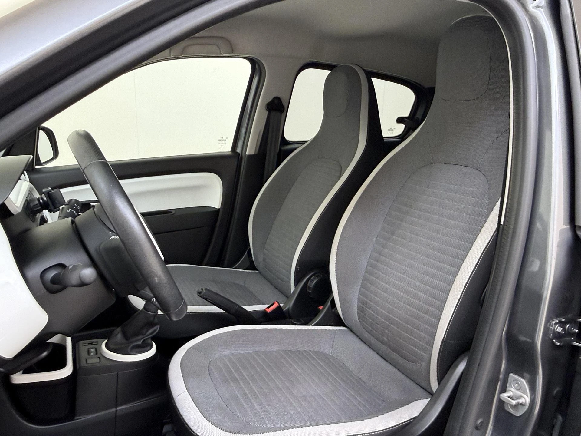 Renault-Twingo-image-10