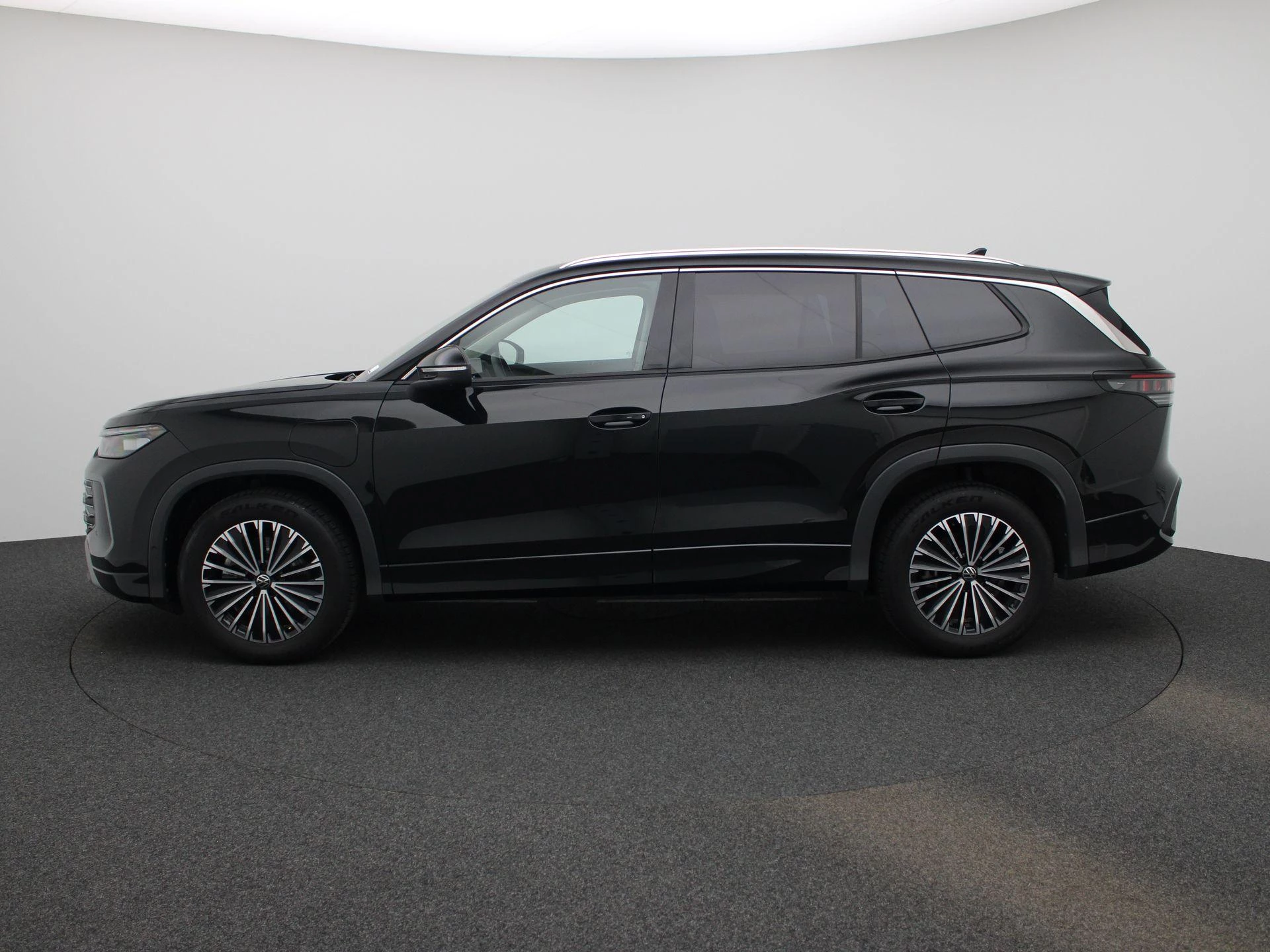 Volkswagen-Tayron-image-3