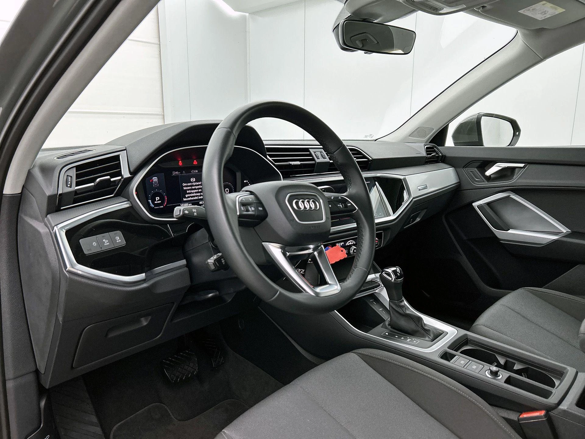Audi-Q3-image-15