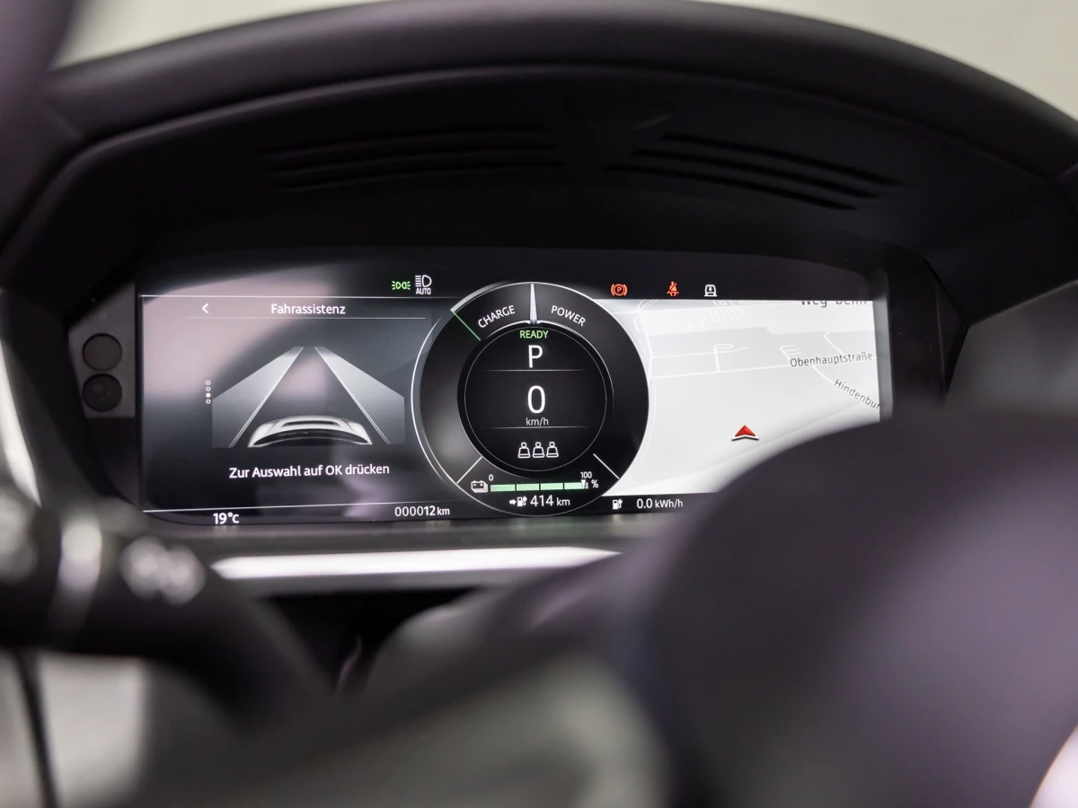 Jaguar-I-PACE-image-16