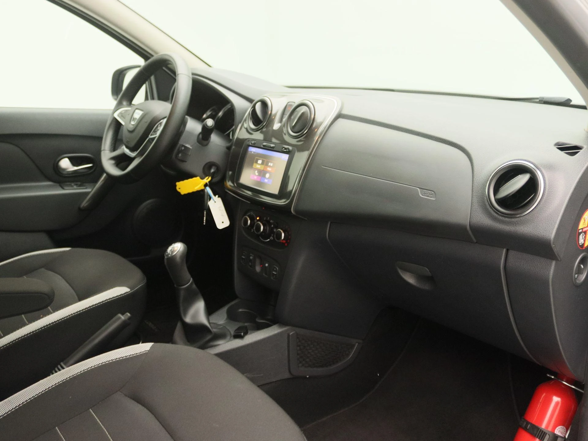 Dacia-Sandero Stepway-image-22