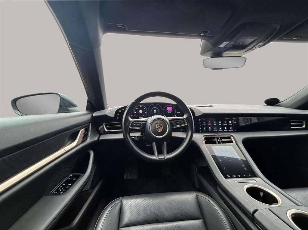 Porsche-Taycan-image-12