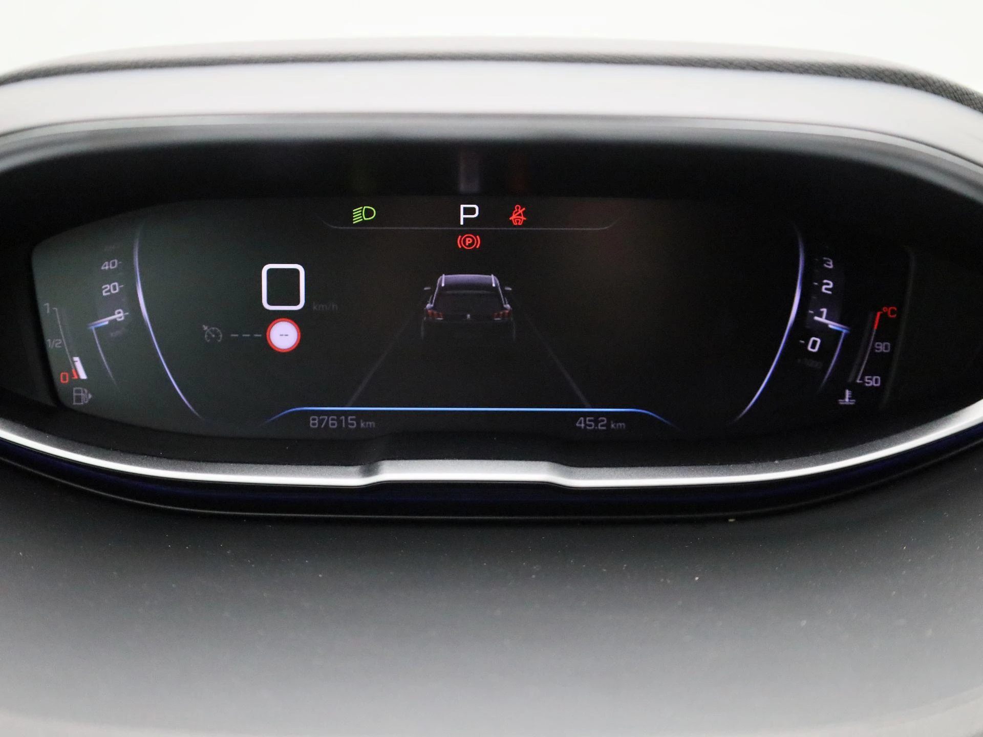 Peugeot-5008-image-7