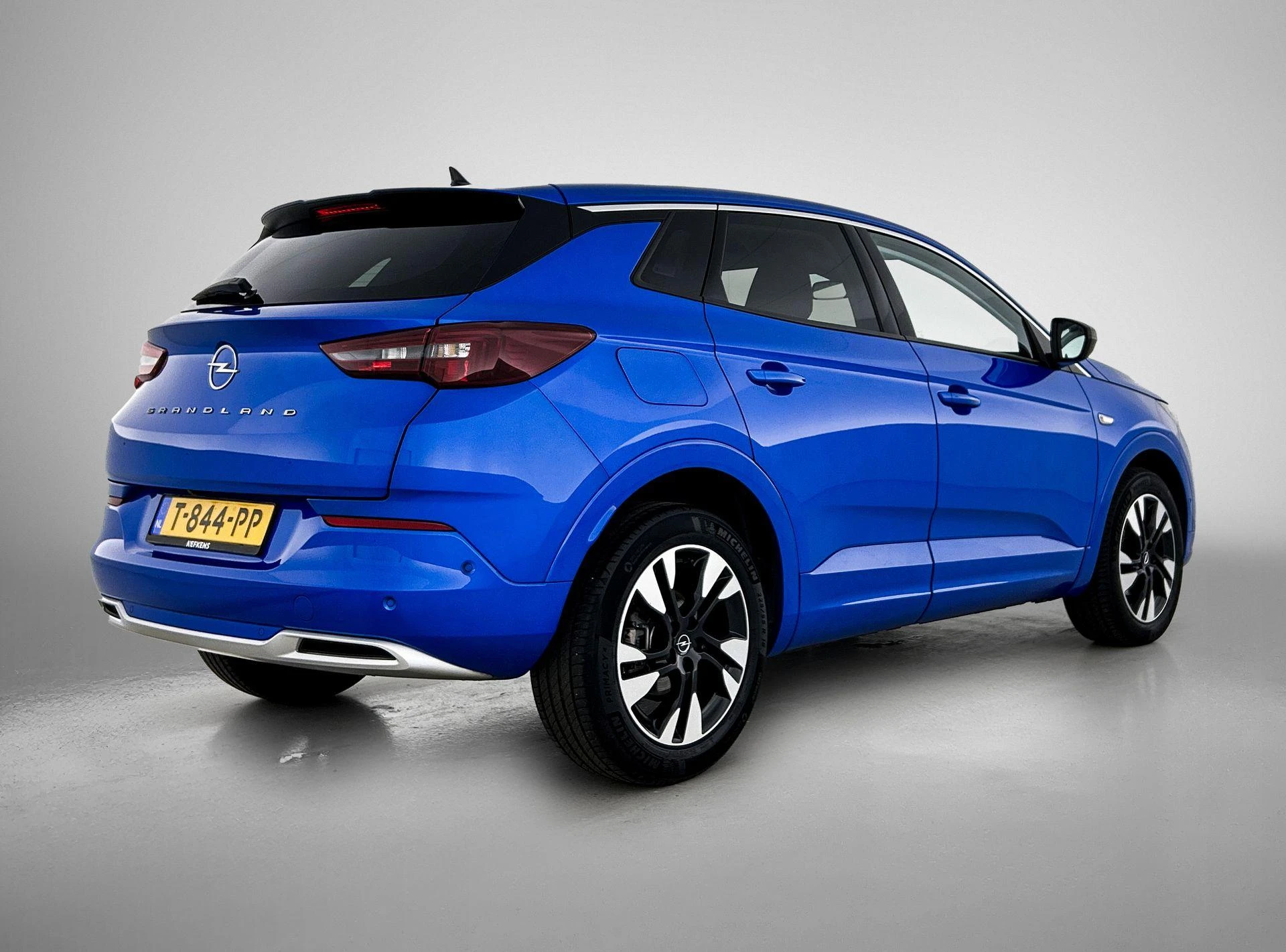 Opel-Grandland-image-3