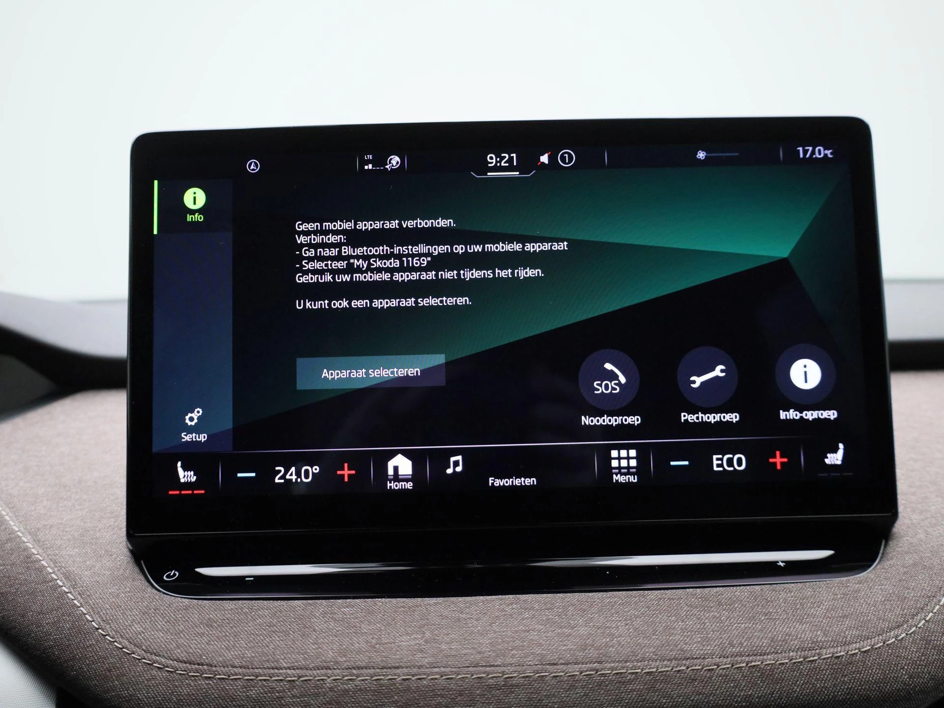 Škoda-Enyaq iV-image-22