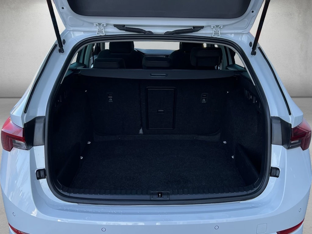 Škoda Octavia Combi 2.0 TDI DSG Ambition *Kamera*AHK*