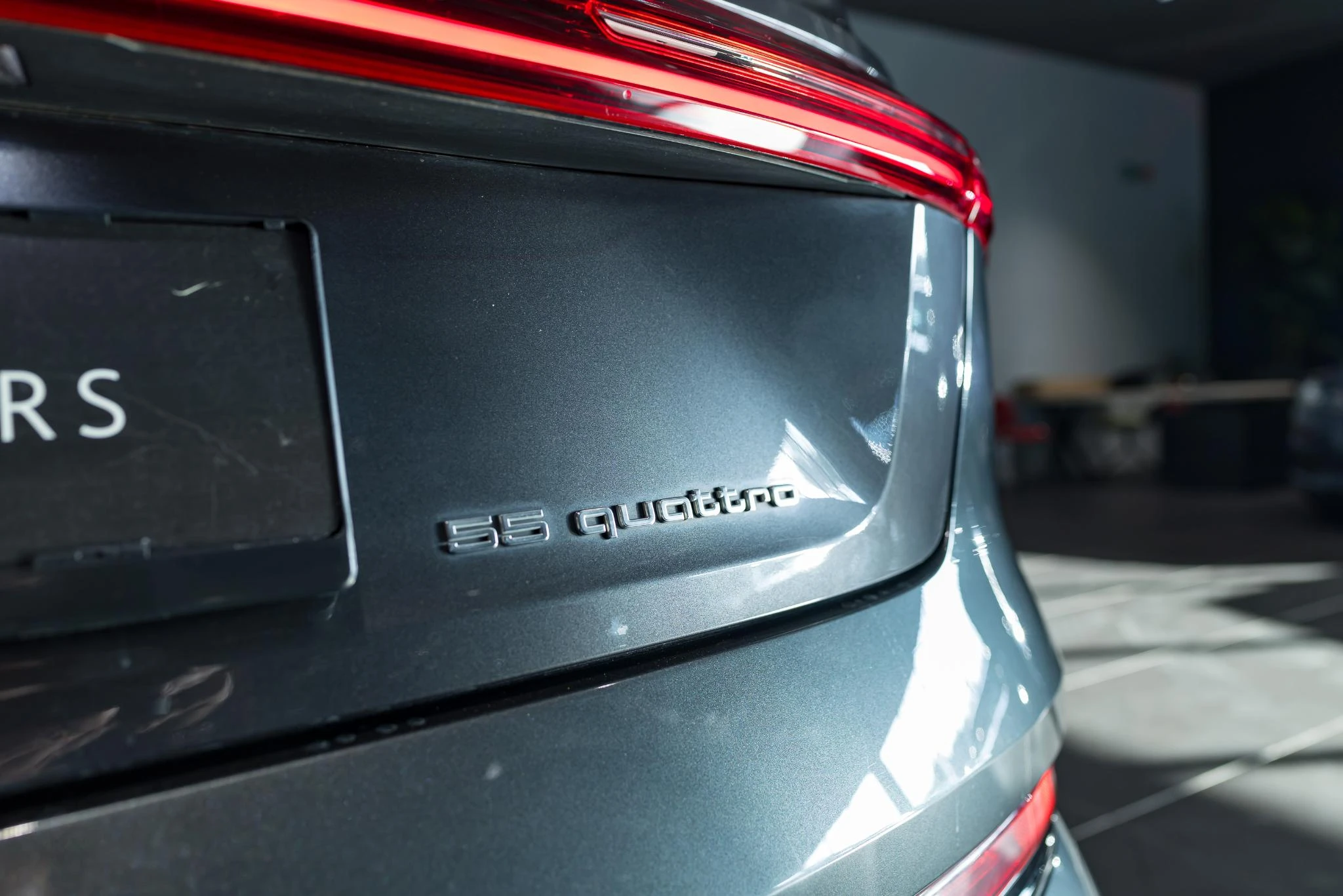 Audi-e-tron-image-13