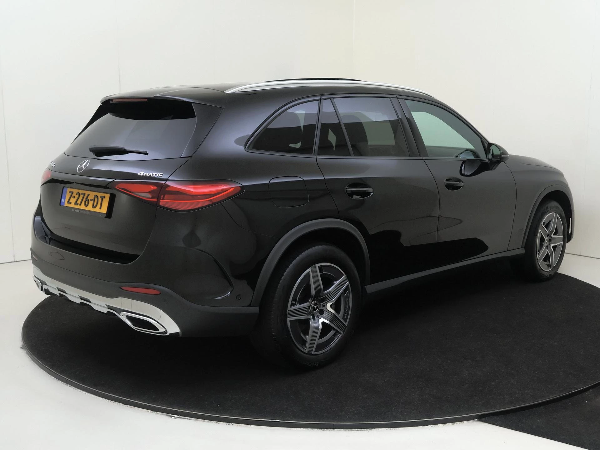 Mercedes-Benz GLC 300e 4MATIC AMG Line