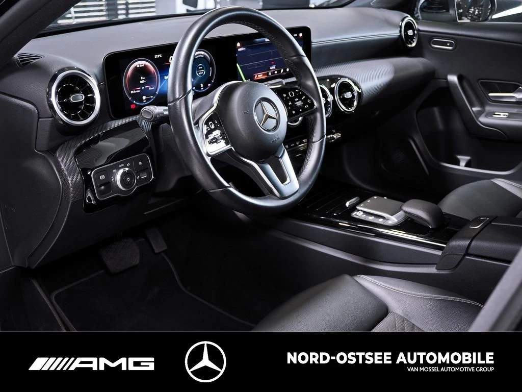 Mercedes-Benz A-Klasse 180 d STYLE LIM LED KAMERA SHZ TEMPOMAT Style