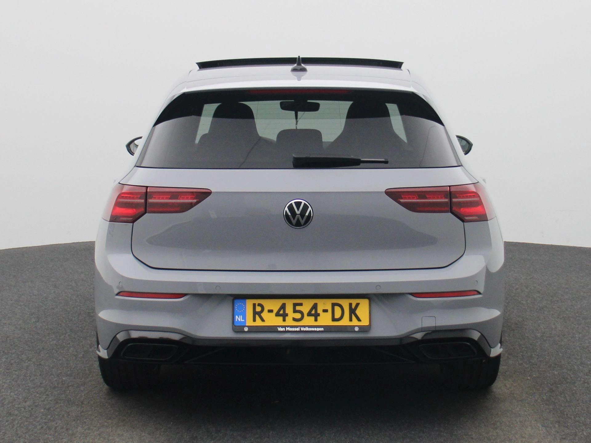 Volkswagen Golf 1.5 eTSI Aut. R-Line