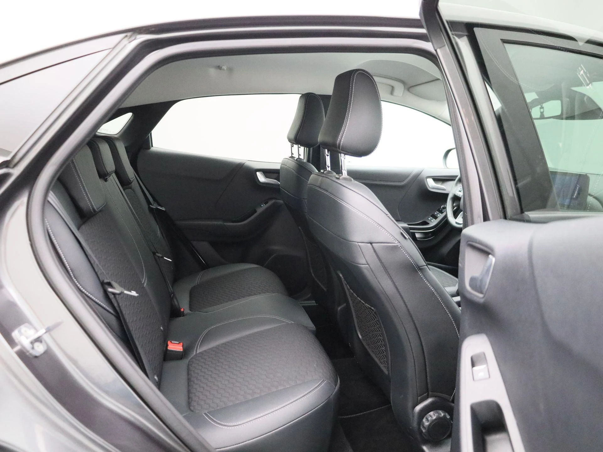 Ford-Puma-image-33