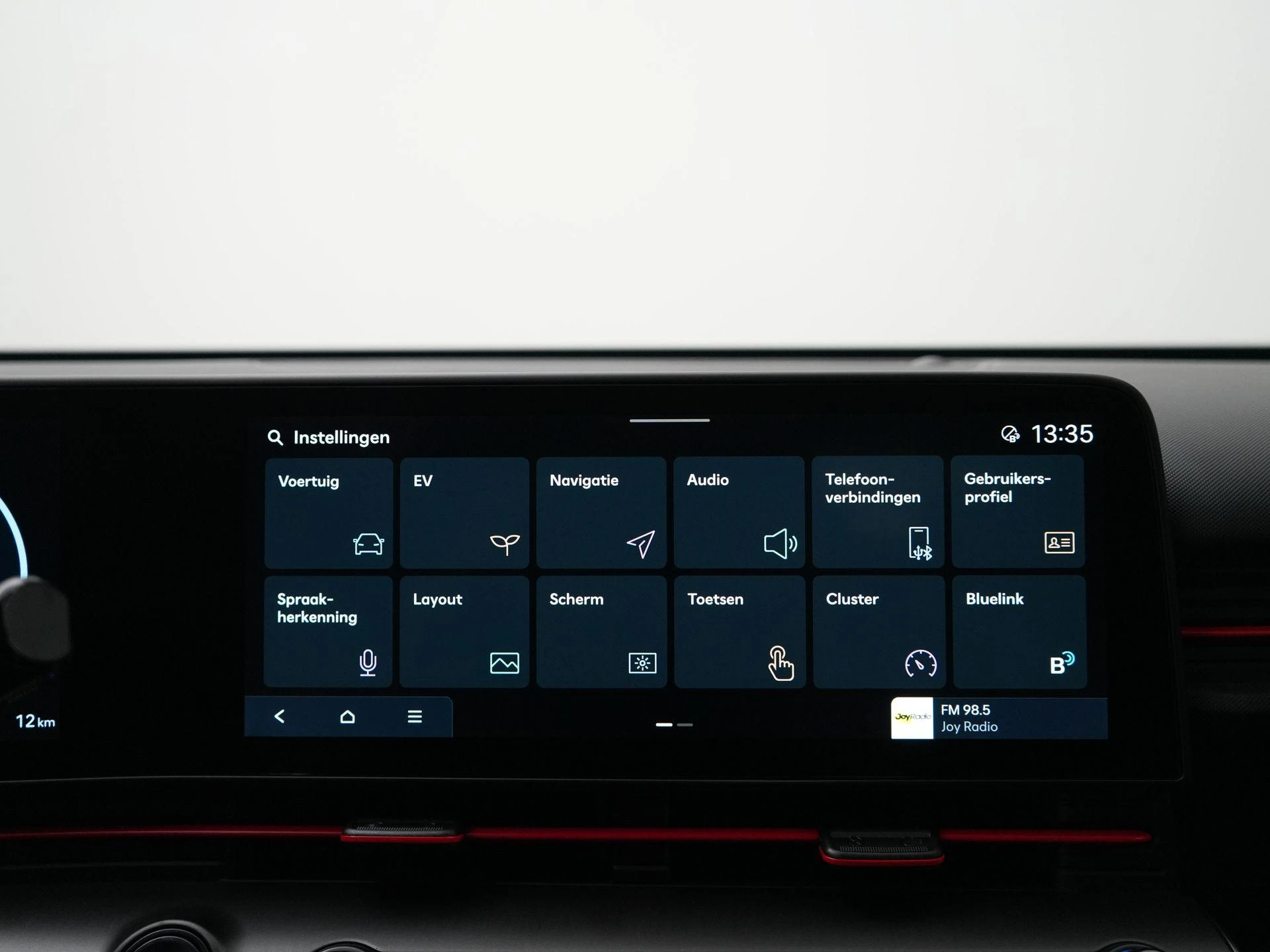 Hyundai-Kona-image-27