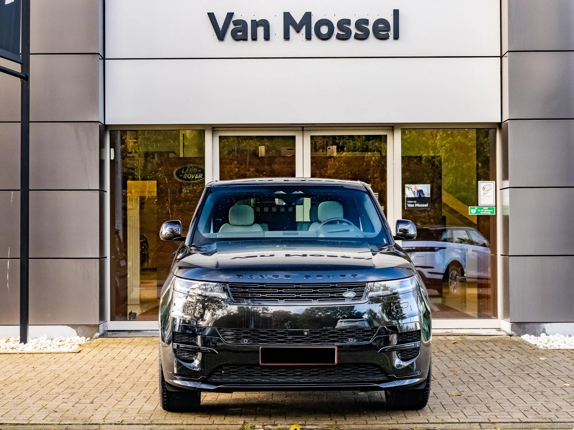 Land Rover-Range Rover Sport-image-1