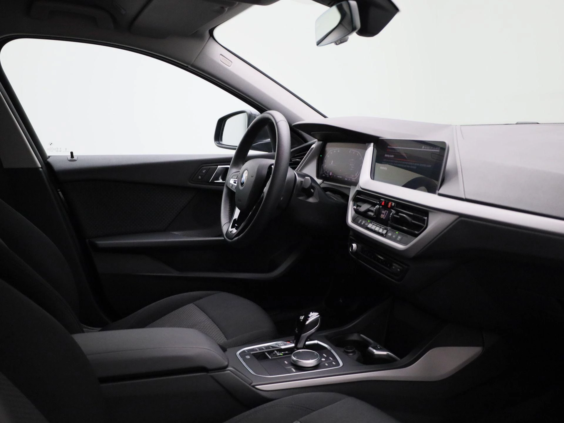 BMW-1 Reeks-image-28
