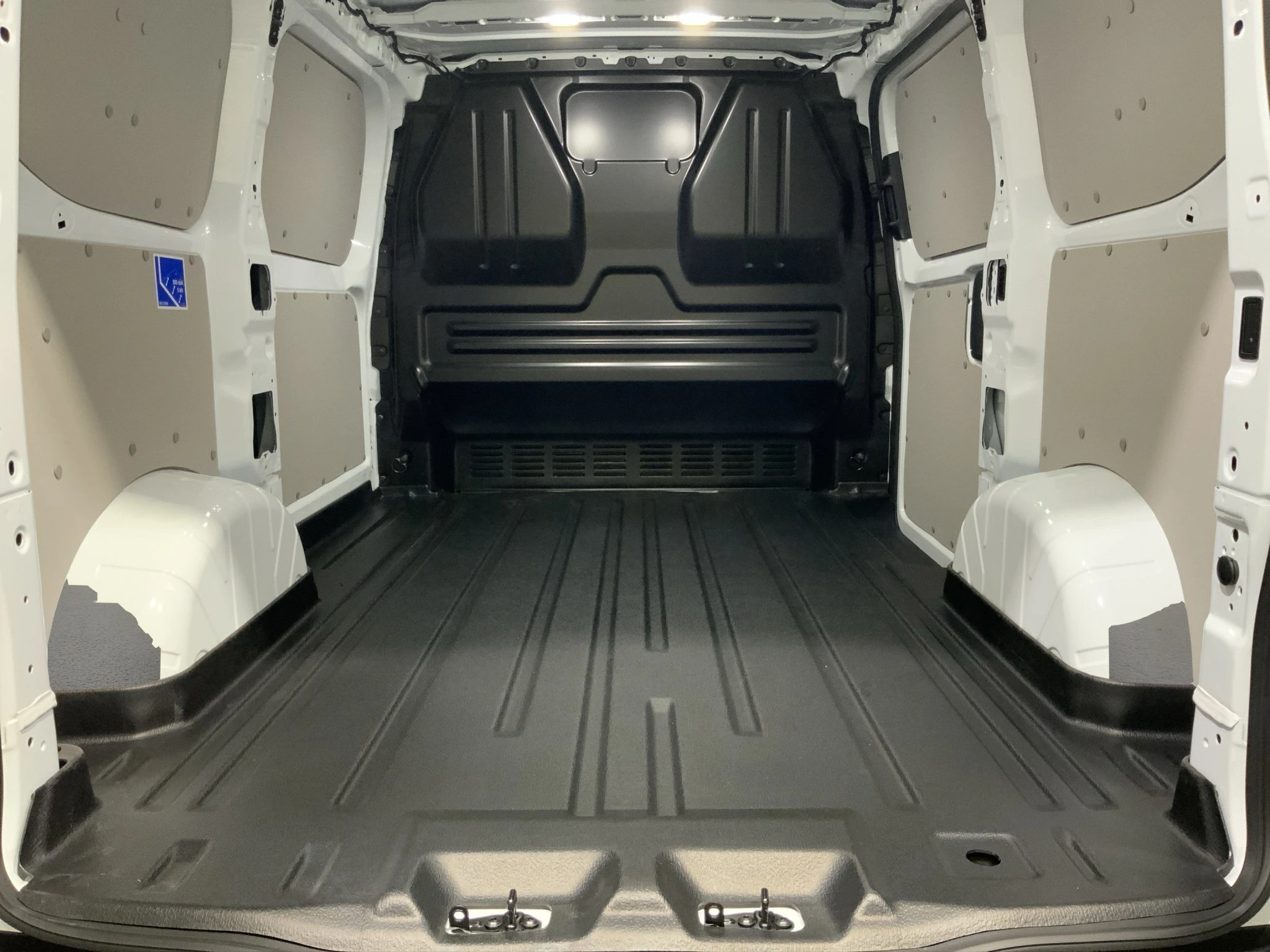 Ford-Transit Custom-image-15
