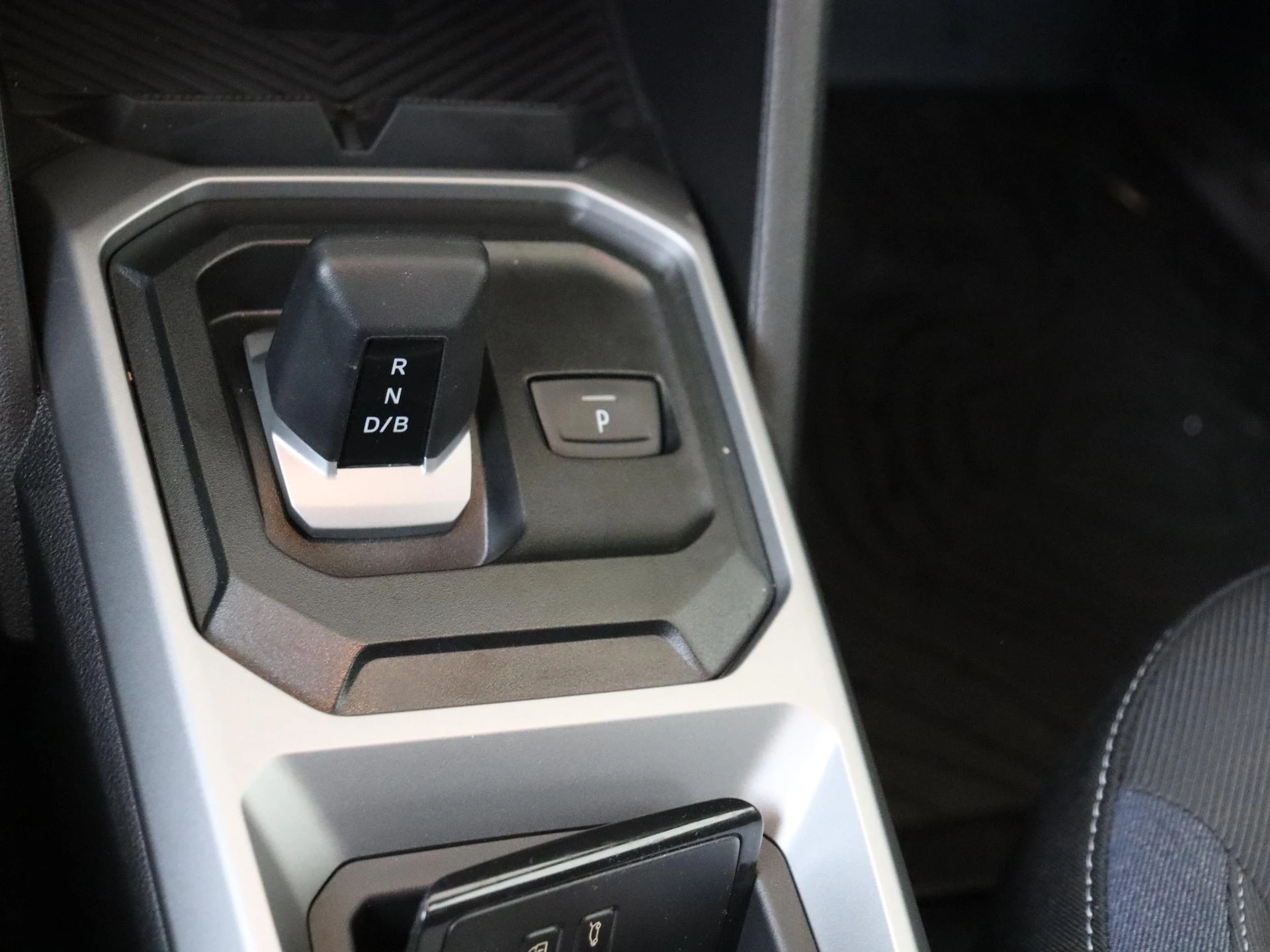 Dacia Duster 1.6 Hybrid 140 Journey