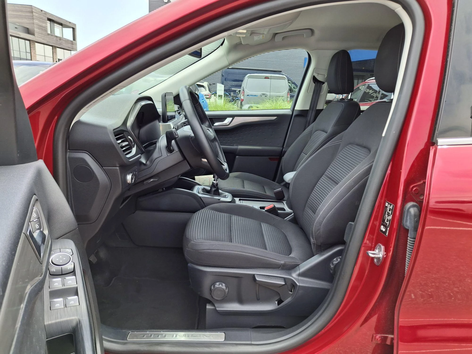 Ford-Kuga-image-8