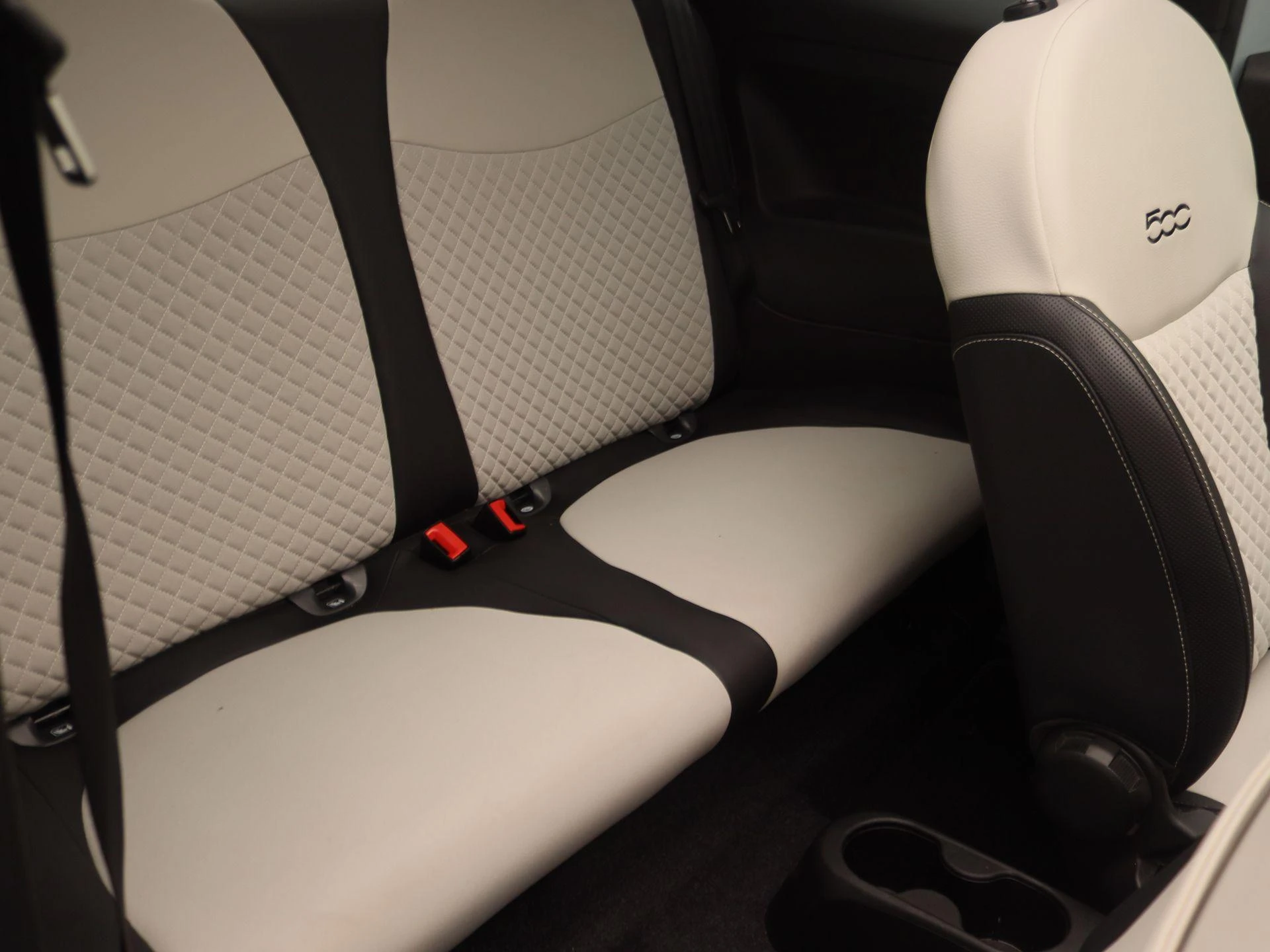 Fiat-500C-image-23