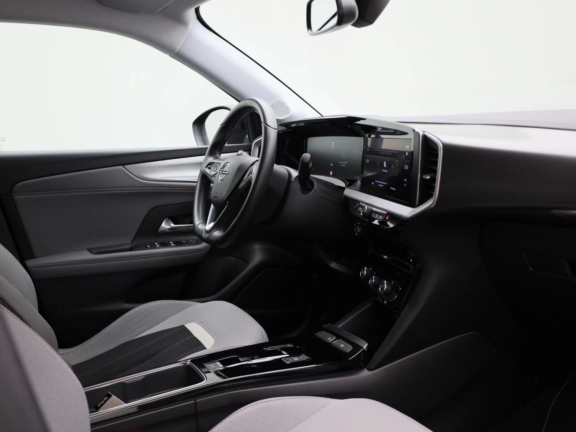 Opel-Mokka-e-image-29