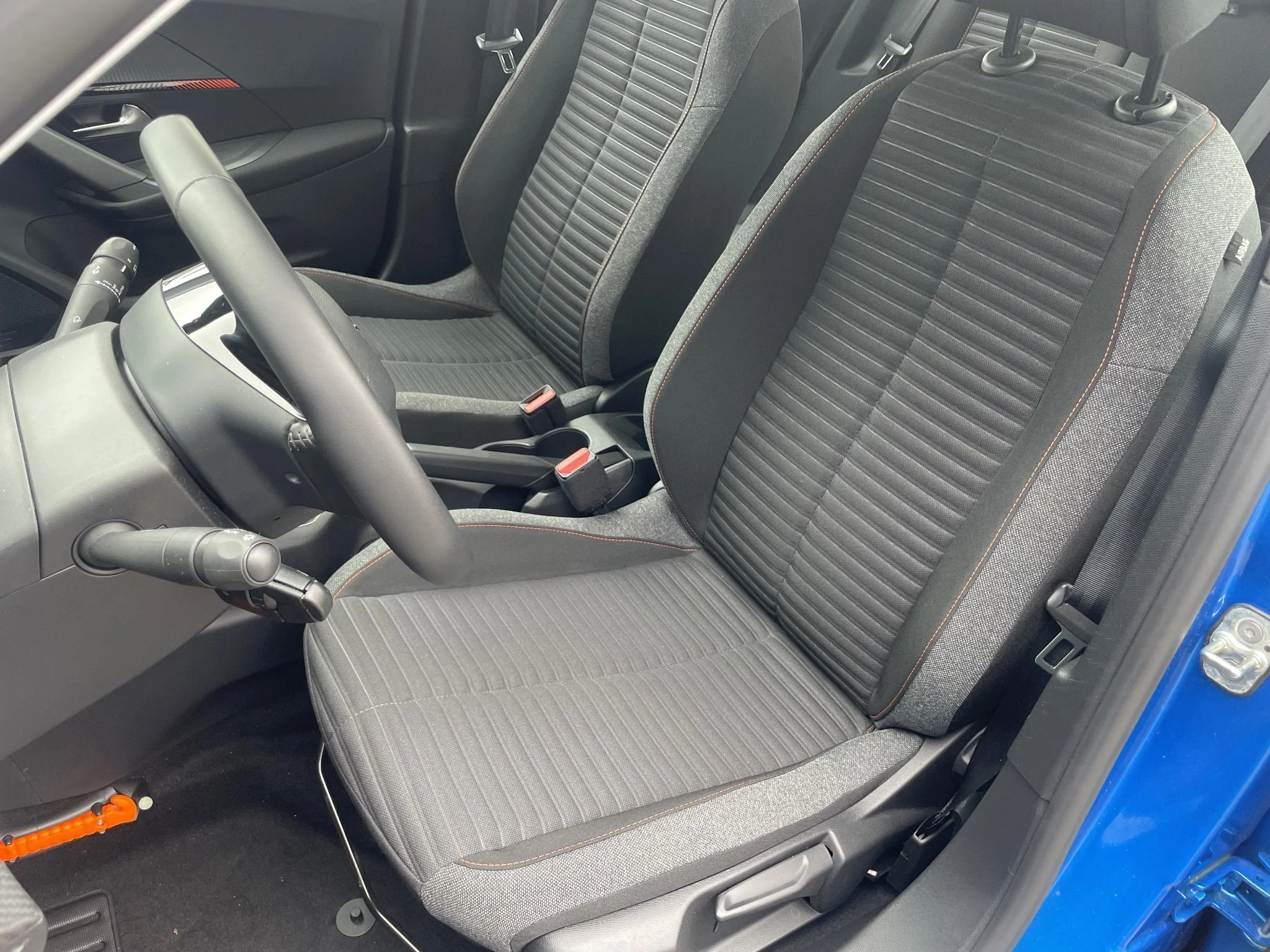 Peugeot-2008-image-13