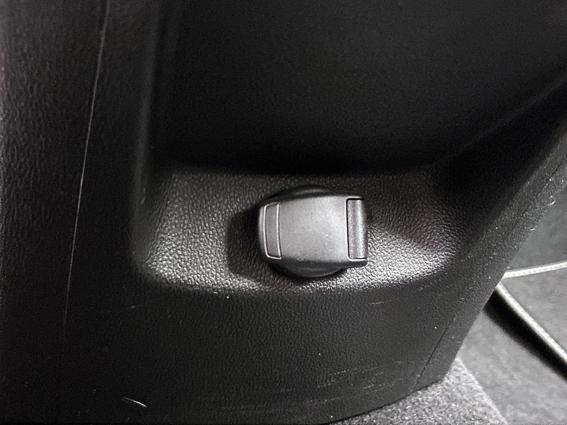 Renault-Scénic-image-29