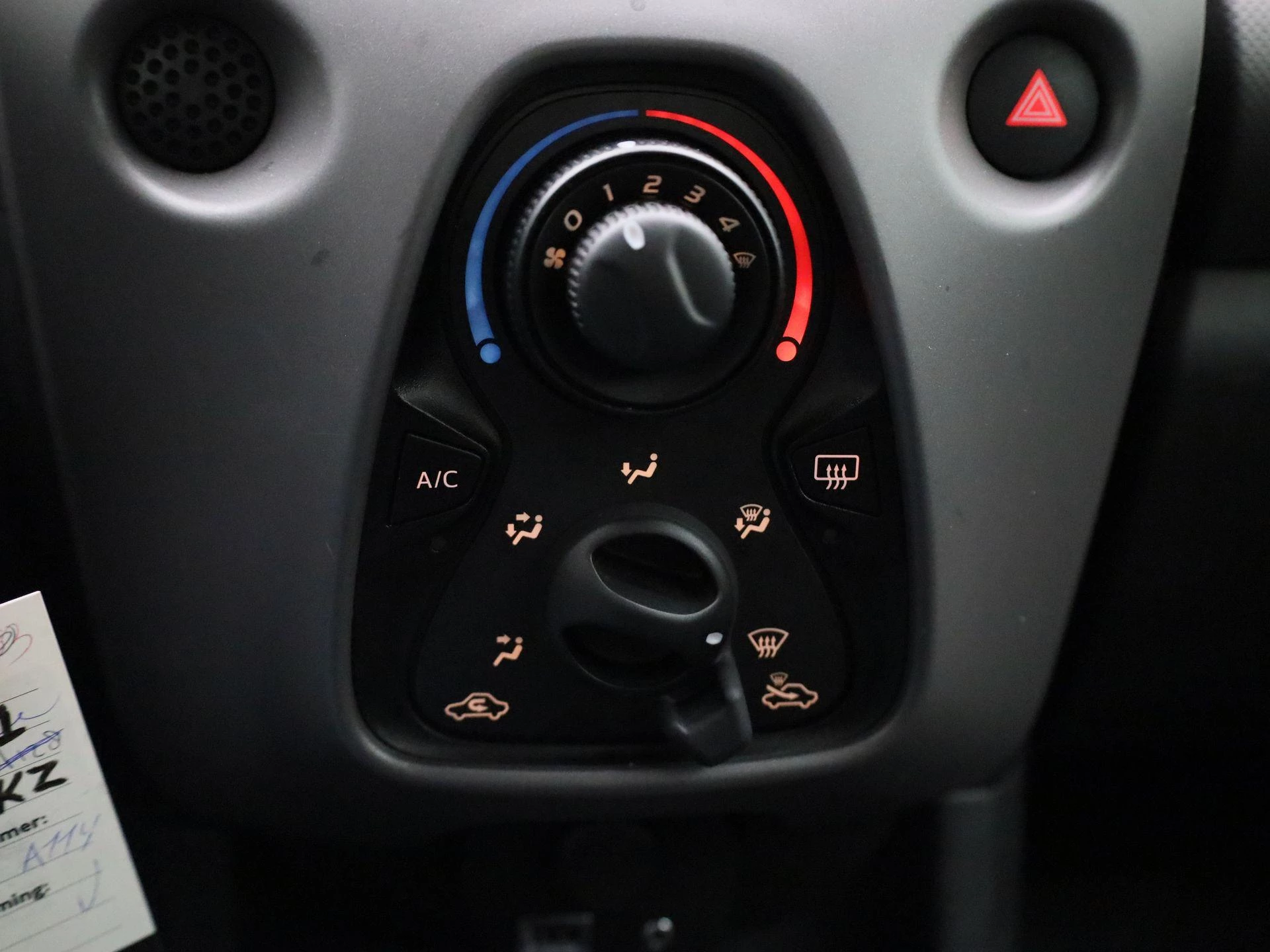 Peugeot-108-image-15