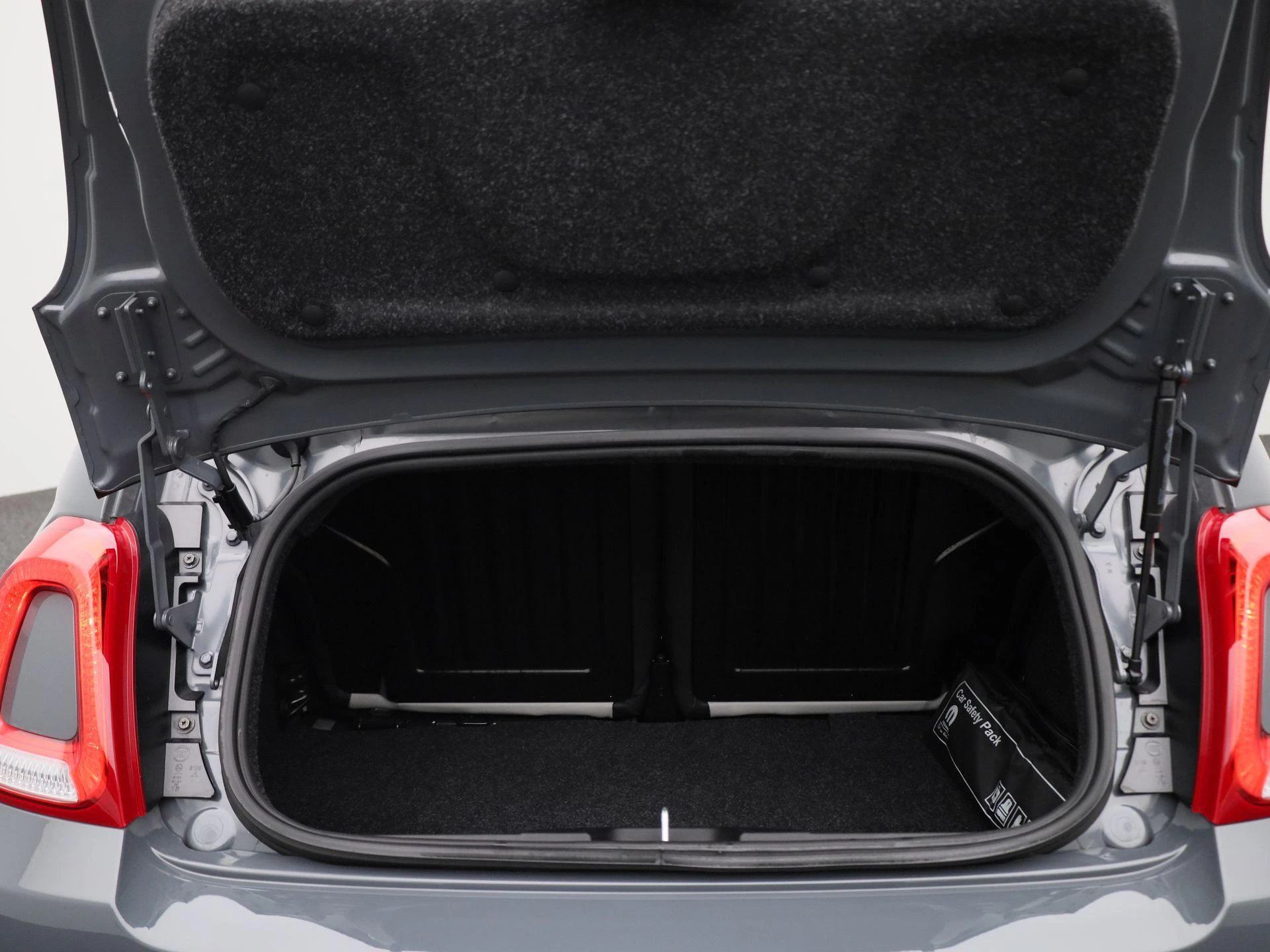 Fiat-500C-image-14