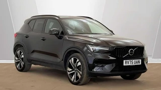 Volvo XC40 B3 Mild Hybrid Petrol Ultra Dark