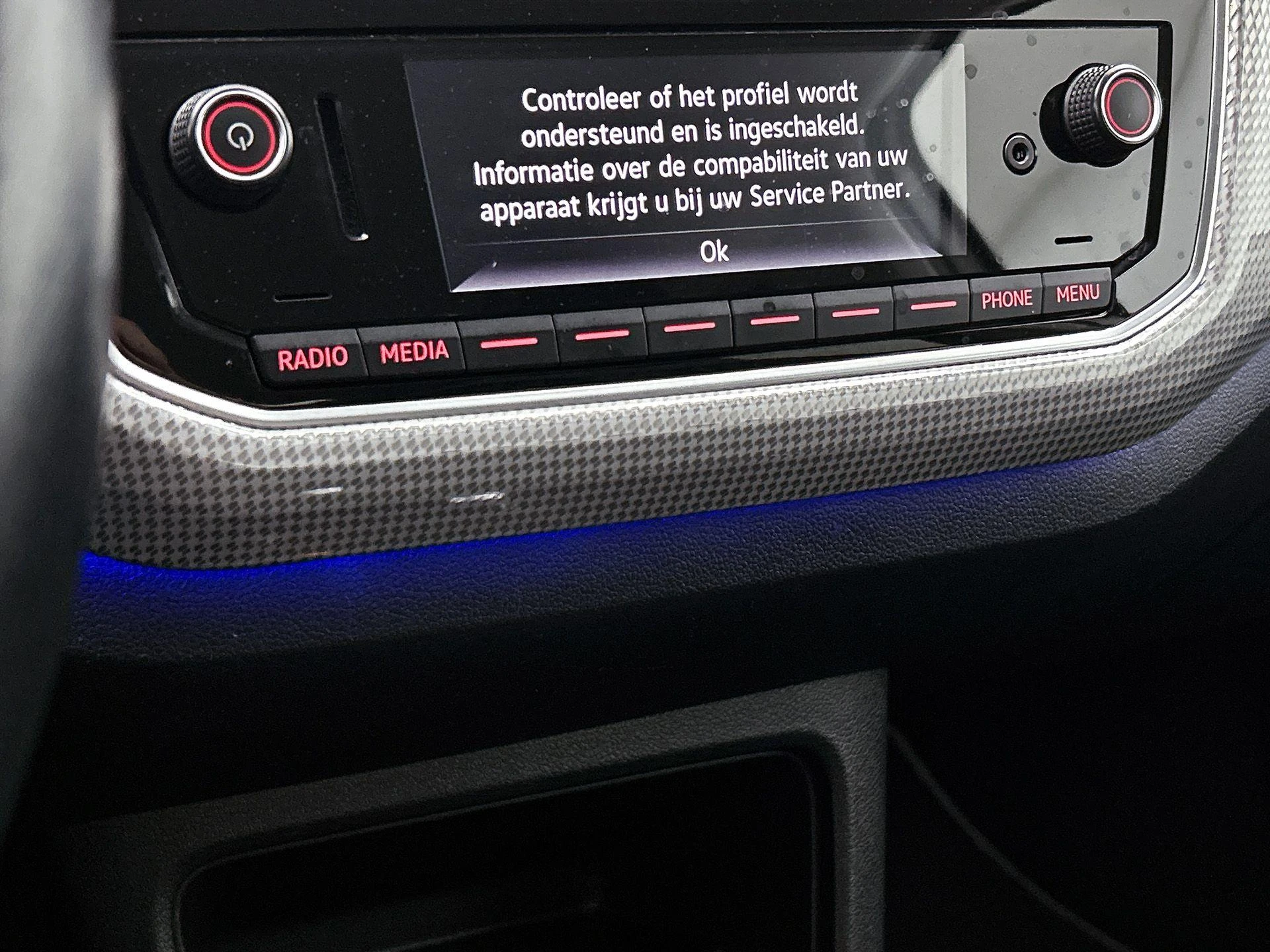Volkswagen-e-up!-image-16