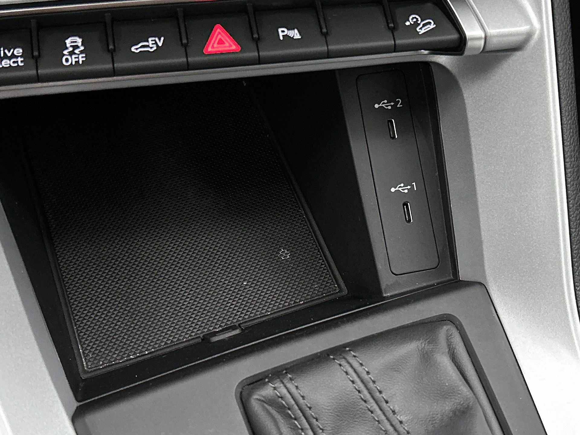 Audi-Q3-image-30