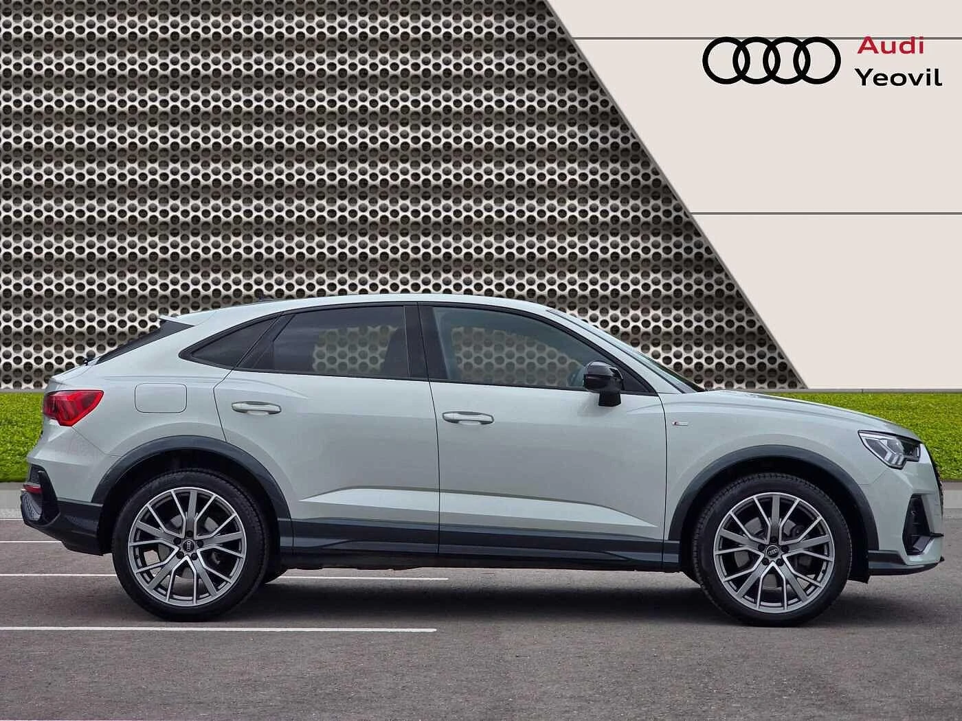 Audi-Q3-image-3