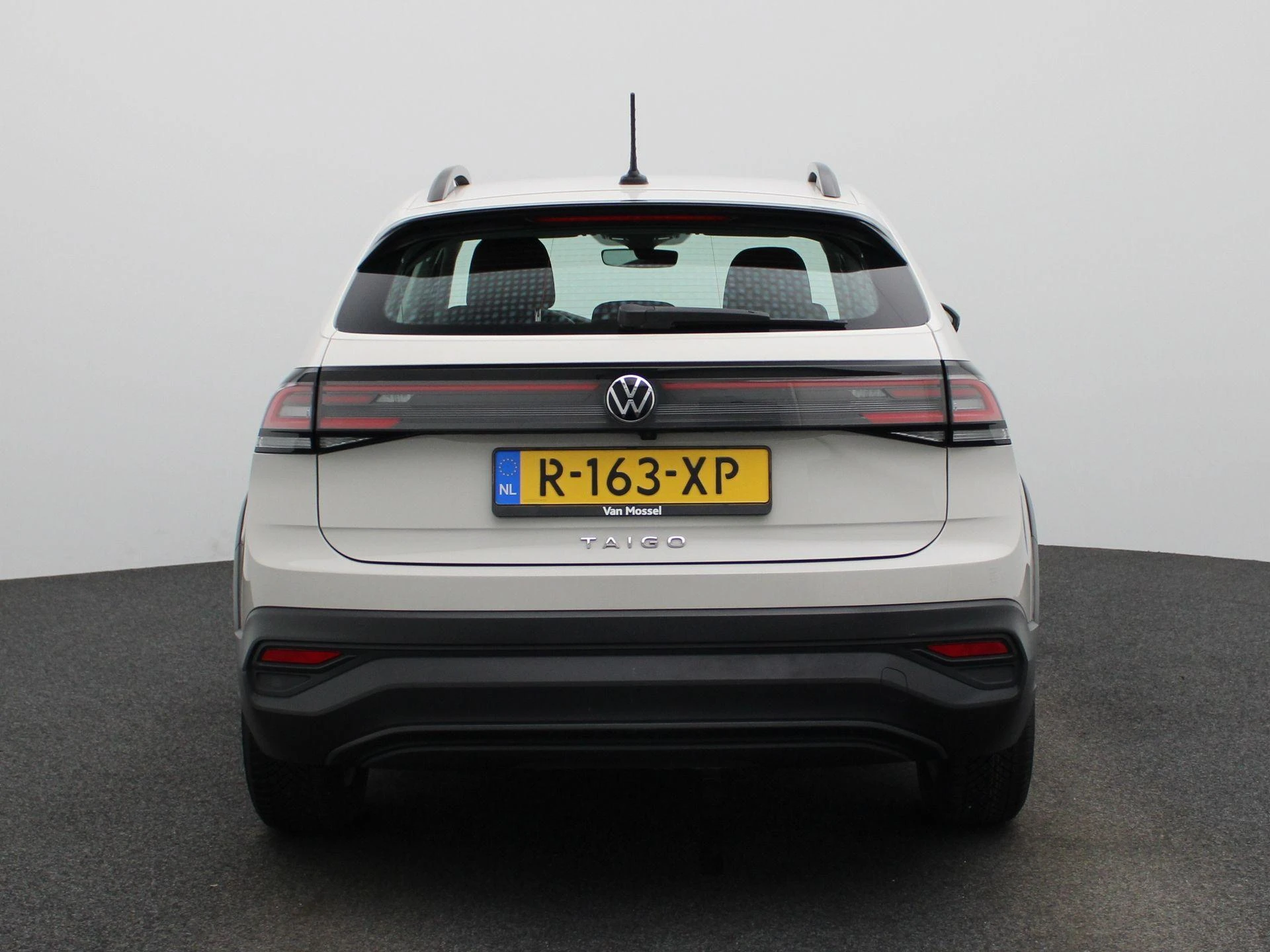 Volkswagen-Taigo-image-4