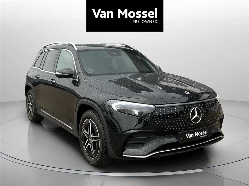 Mercedes-Benz-EQB-image-2