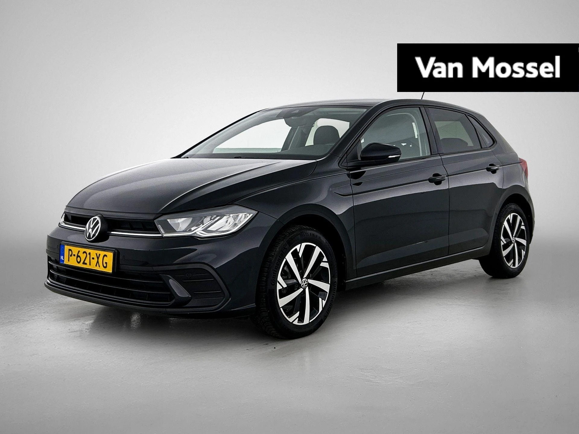 Volkswagen-Polo-image-0