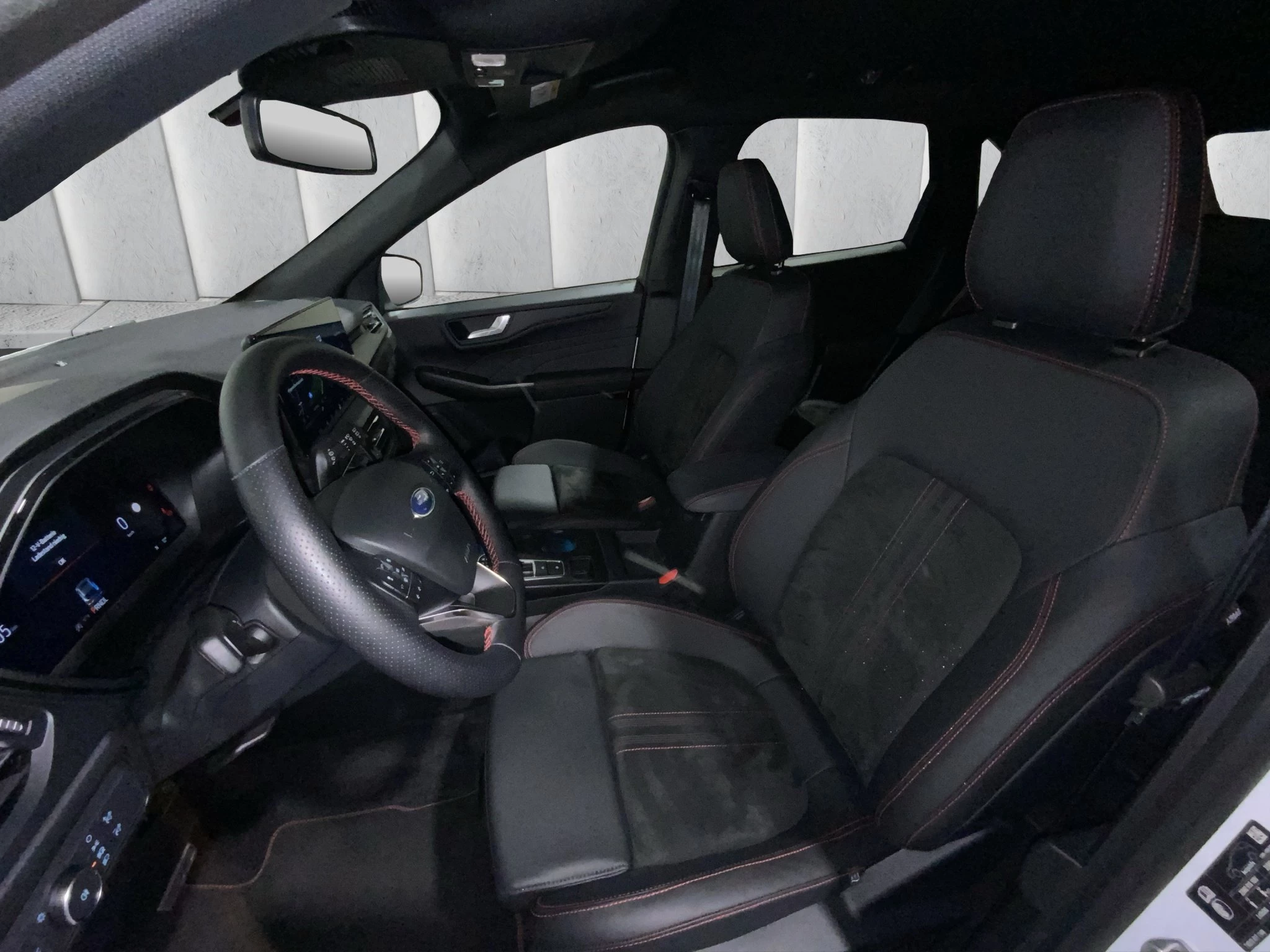 Ford Kuga ST-Line X Aut.*360GRAD*LED-MATRIX*NAVI*GRA*WINTER-PKT.